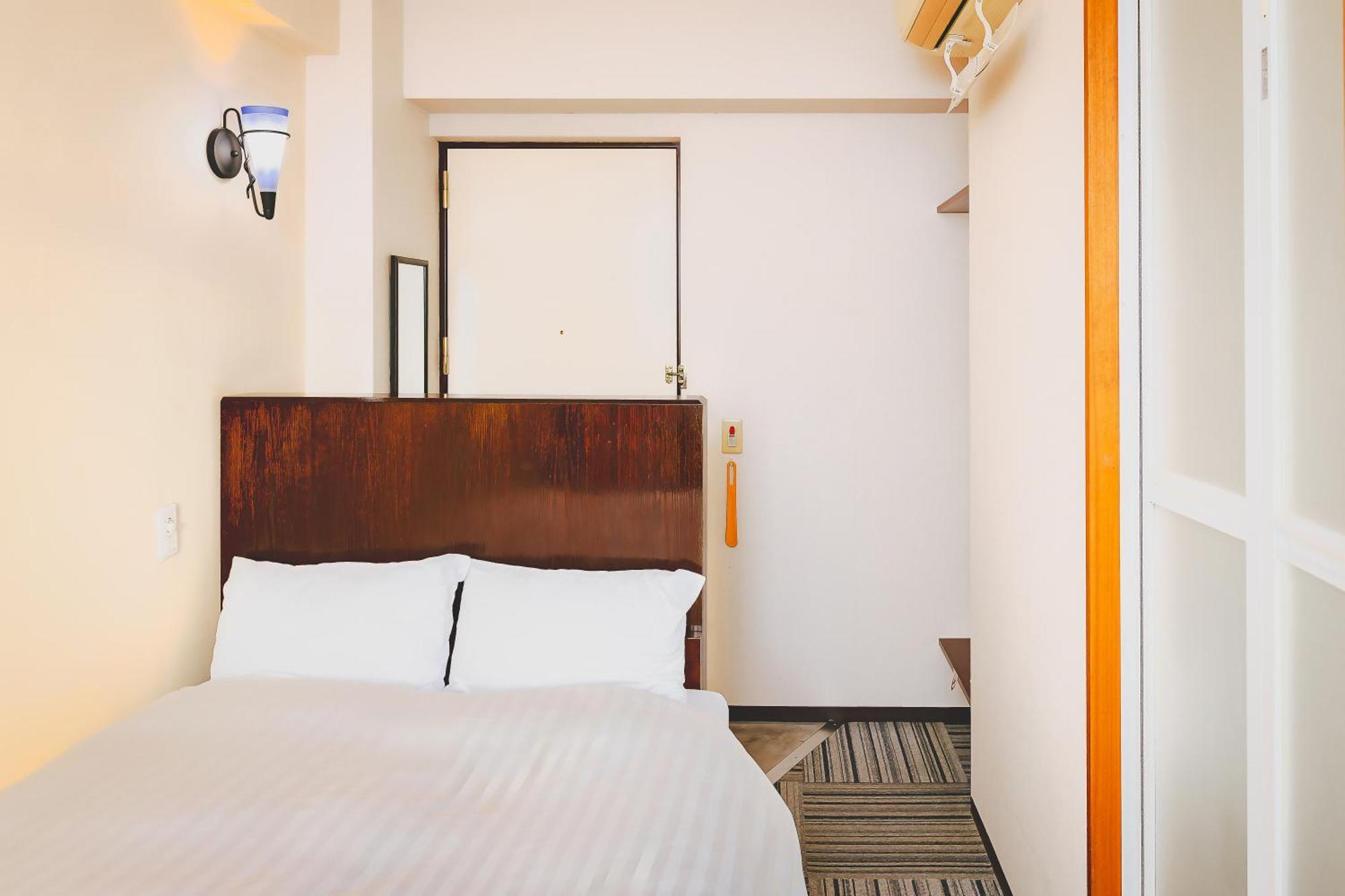 Van Cortlandt Hotel Aira Exterior photo